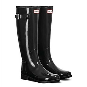 Hunter Women’s Tall Refined Gloss Rainboots